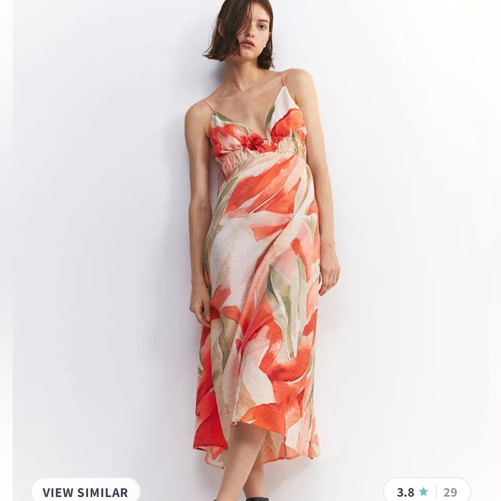 NWOT H&M DRAWSTRING DRESS GORGEOUS SIZE S